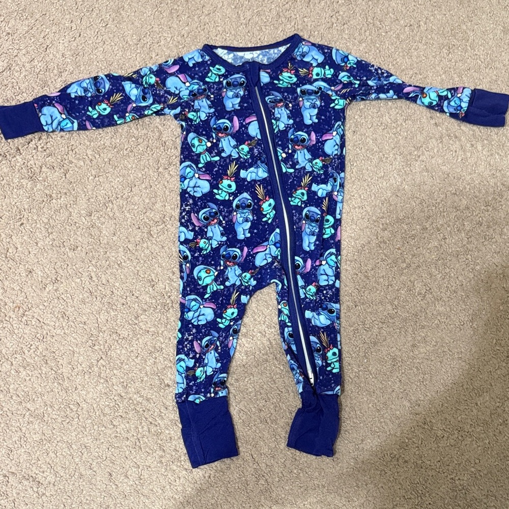 Disney Dark Blue Stitch Print Footed One-Piece 🤍💚